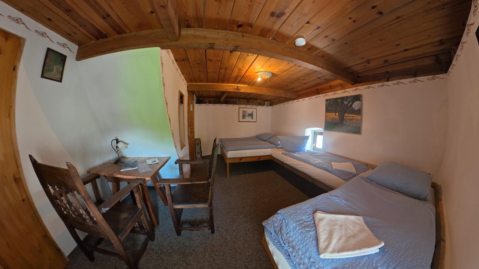 Zimmer 04+05 · Burgzimmer